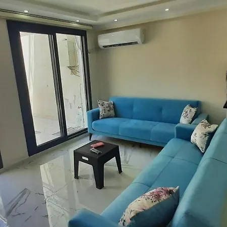 Homes מלון דירות