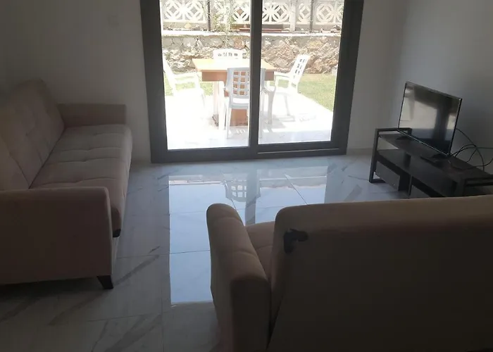 Homes Lägenhetshotell Çeşme